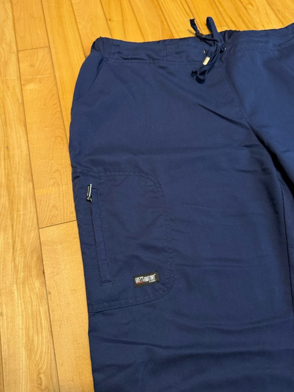 Grey’s Anatomy Women’s Navy Scrub Pants Large - Picture 8 of 9
